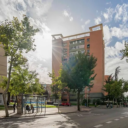 Modern And Bright Apartment Plaza Eliptica -Magin-3